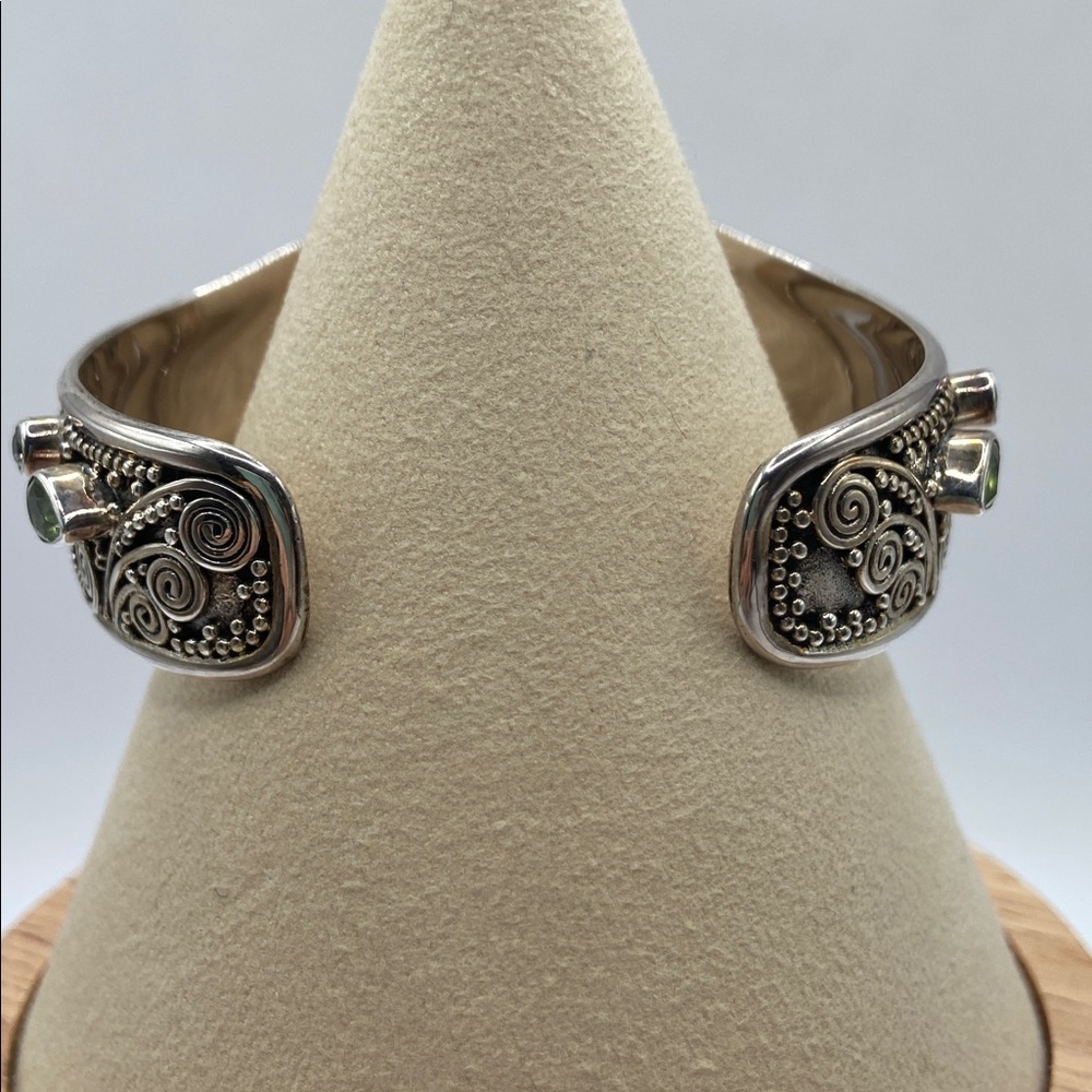 Novica Handmade 925 Carnelian Peridot Blue Topaz Moon Queen Cuff Bracelet - Picture 4 of 8